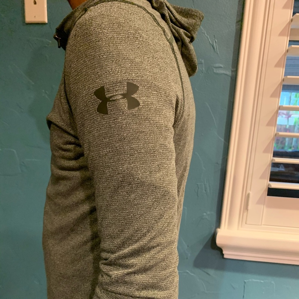 Athletic Pull Over - image 5